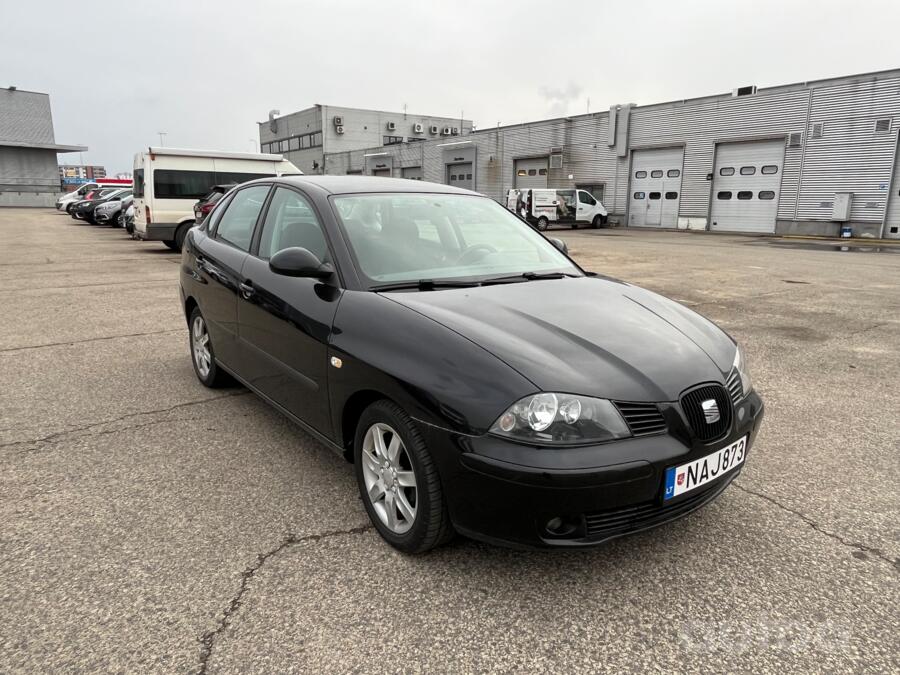 SEAT Cordoba 3 generation Sedan