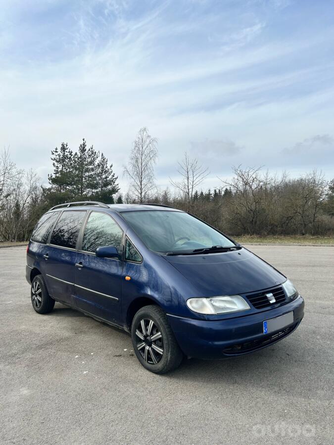 SEAT Alhambra 1 generation Minivan