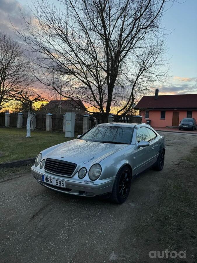 Mercedes-Benz CLK-Class C208 Coupe
