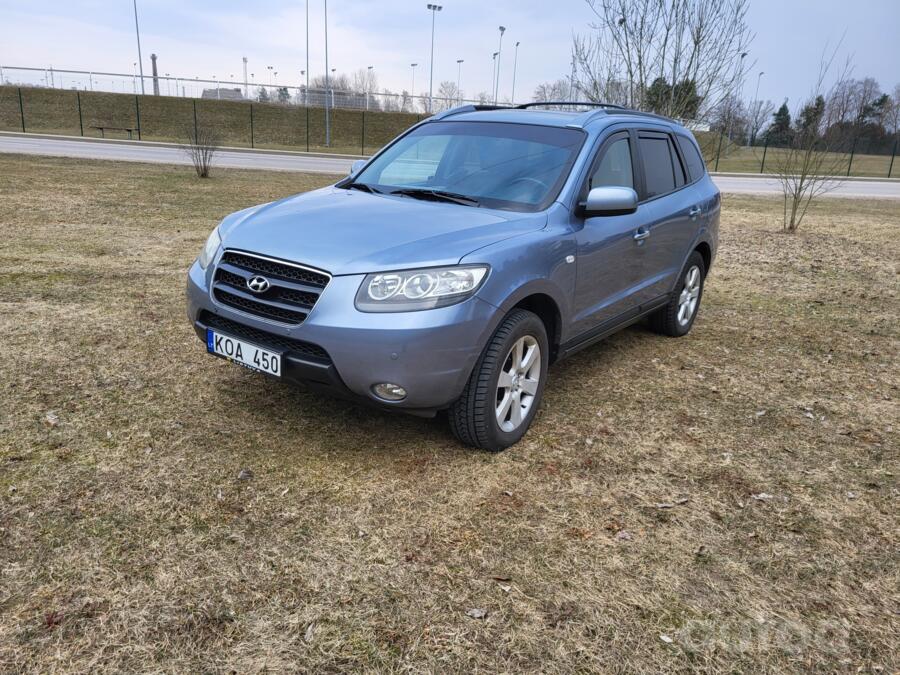 Hyundai Santa Fe CM Crossover