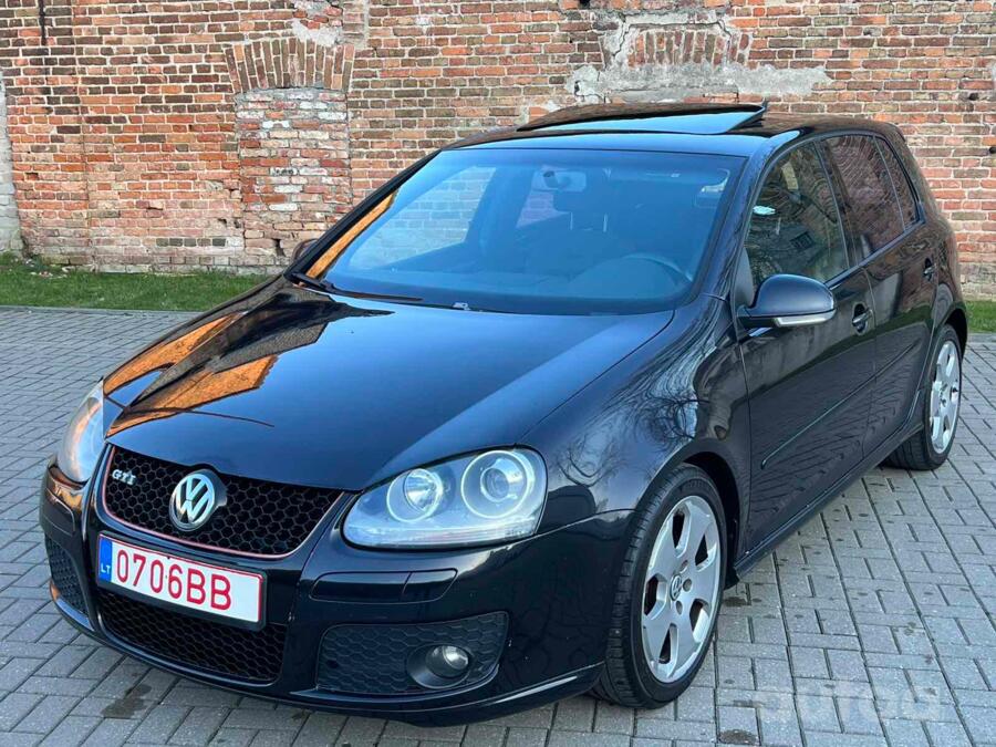 Volkswagen Golf GTI 5 generation