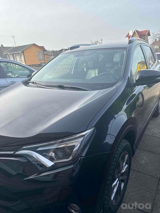 Toyota RAV 4 4 generation (XA40) [restyling]