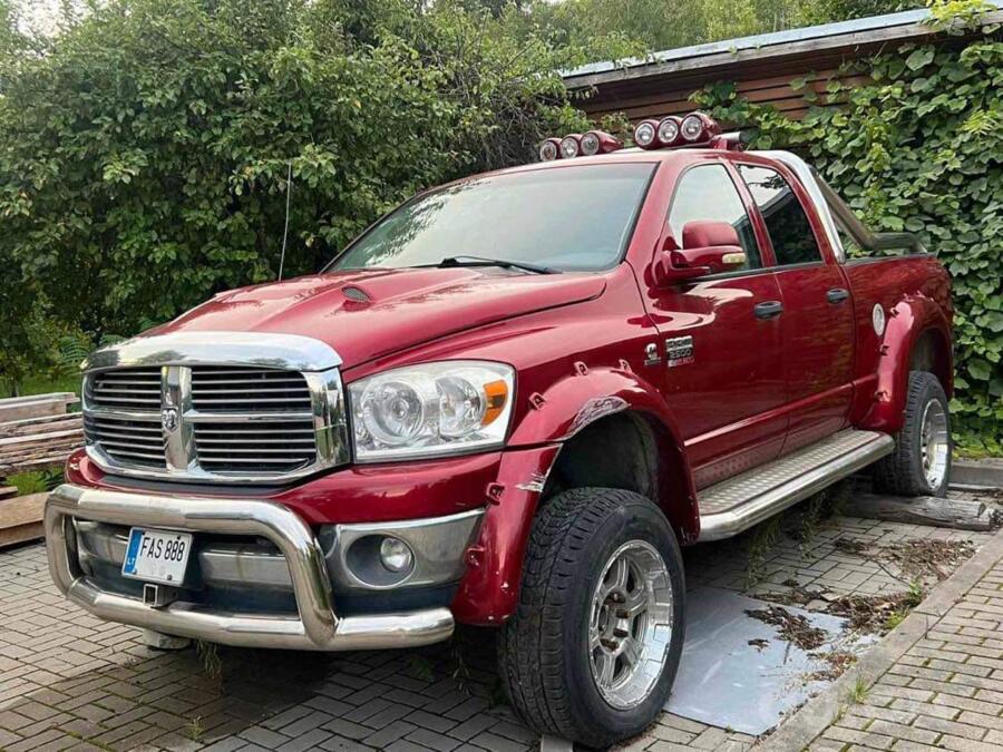 Dodge Ram 3 generation [restyling] Quad Cab pickup 4-doors