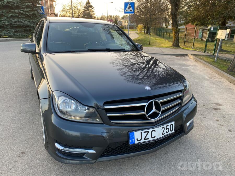 Mercedes-Benz C-Class W204/S204/C204 [restyling] Sedan 4-doors