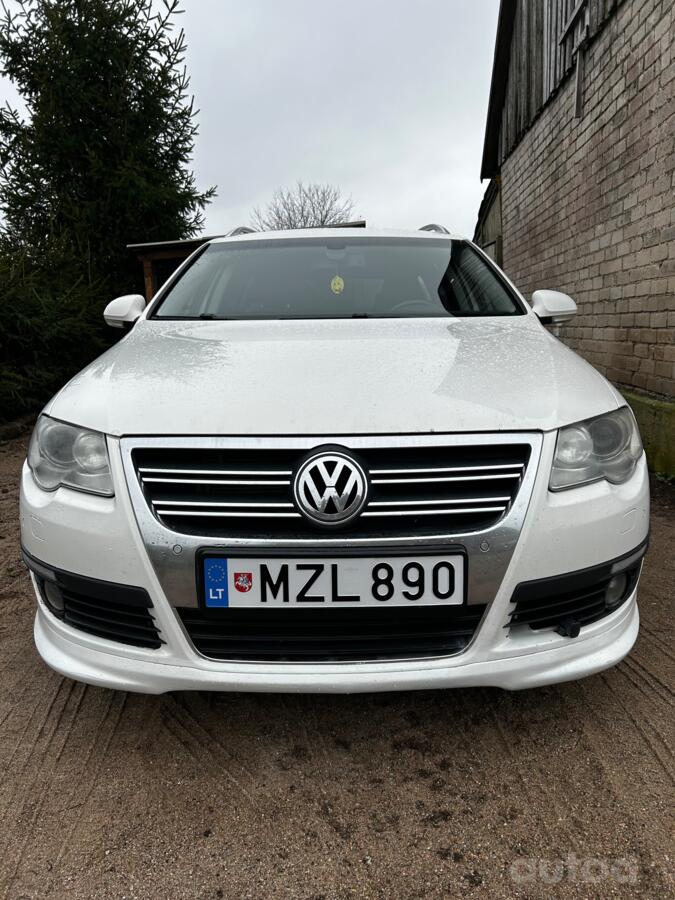 Volkswagen Passat B6 wagon 5-doors