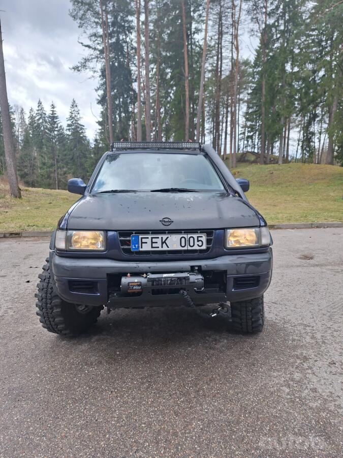 Opel Frontera B Sport SUV 3-doors
