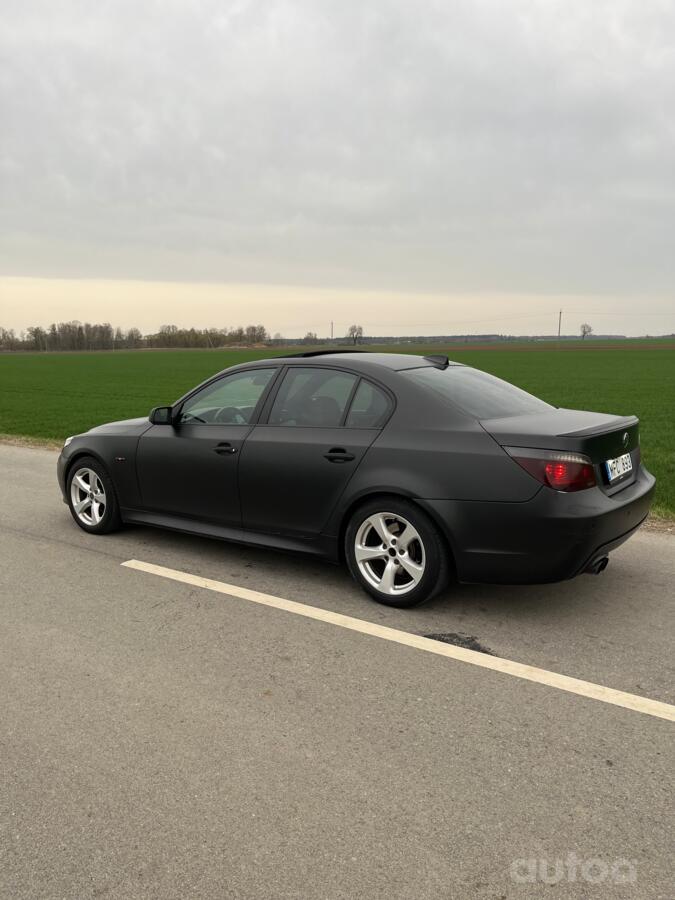 BMW 5 Series E60/E61 Sedan