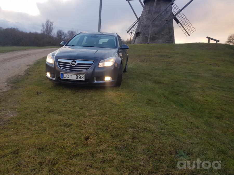 Opel Insignia A Sports Tourer wagon 5-doors