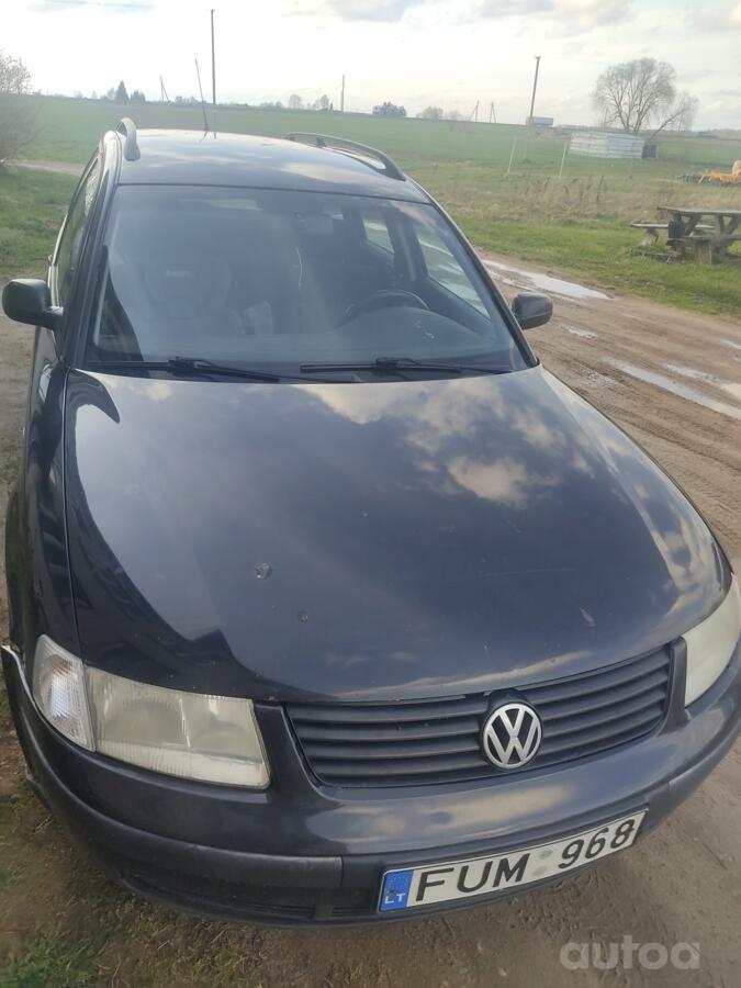 Volkswagen Passat B5 Sedan 4-doors