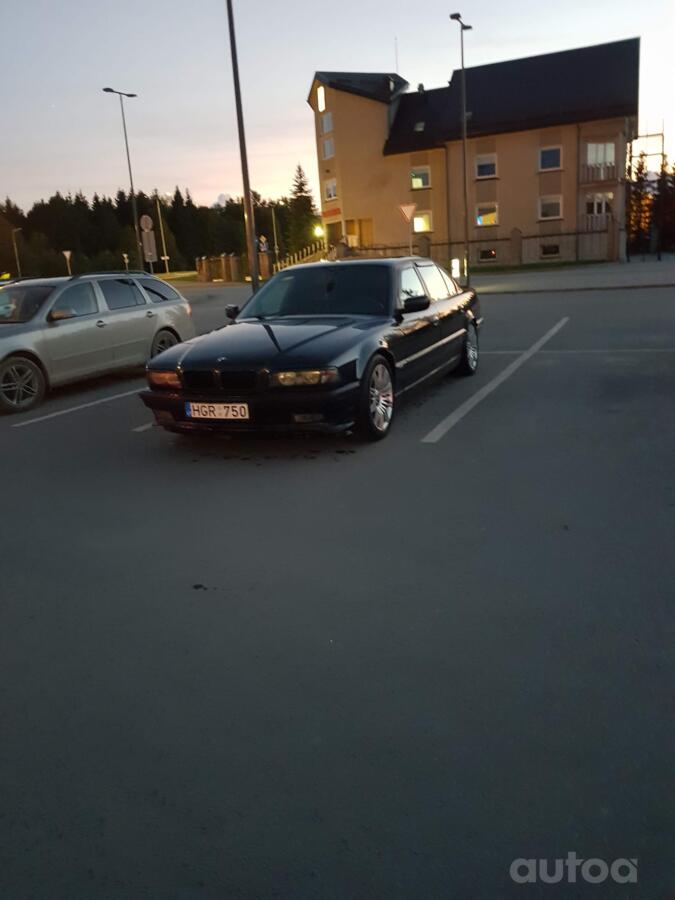 BMW 7 Series E38 Sedan