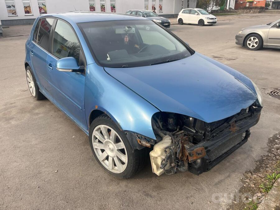 Volkswagen Golf 5 generation Hatchback 5-doors