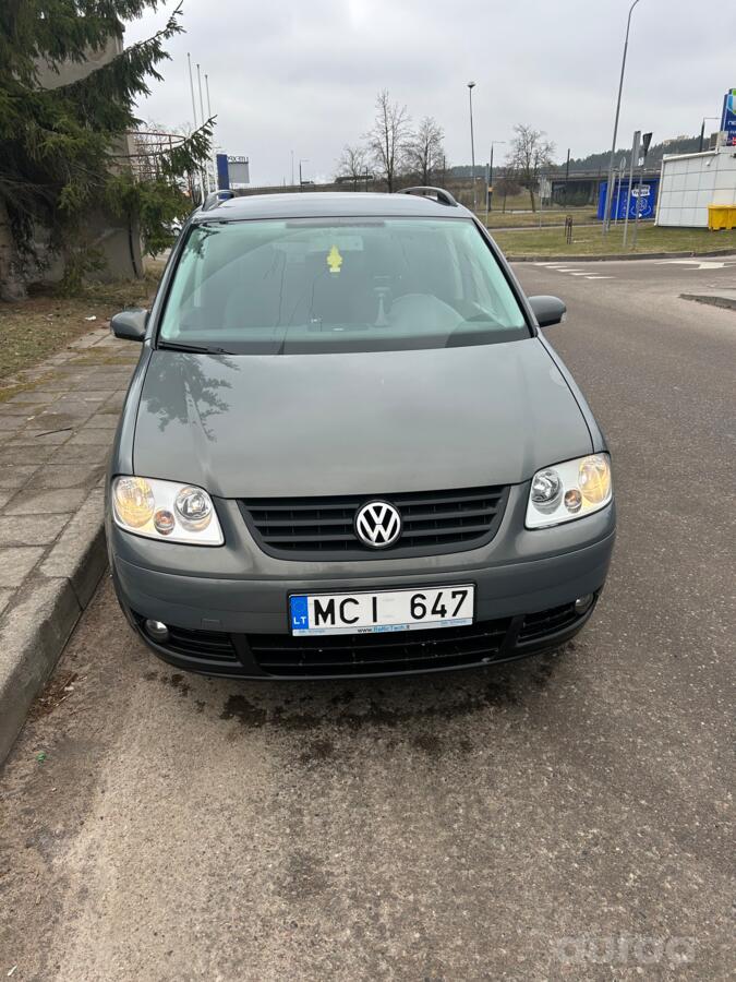 Volkswagen Touran 1 generation Minivan