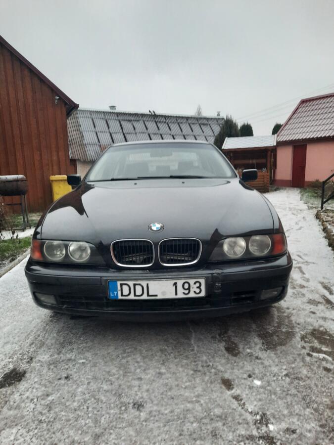 BMW 5 Series E39 Sedan 4-doors