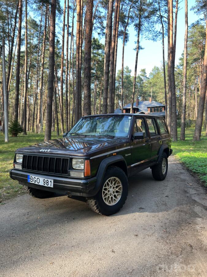 Jeep Cherokee XJ SUV 5-doors