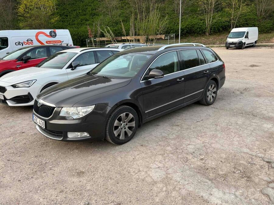 Skoda Superb 2 generation Combi wagon