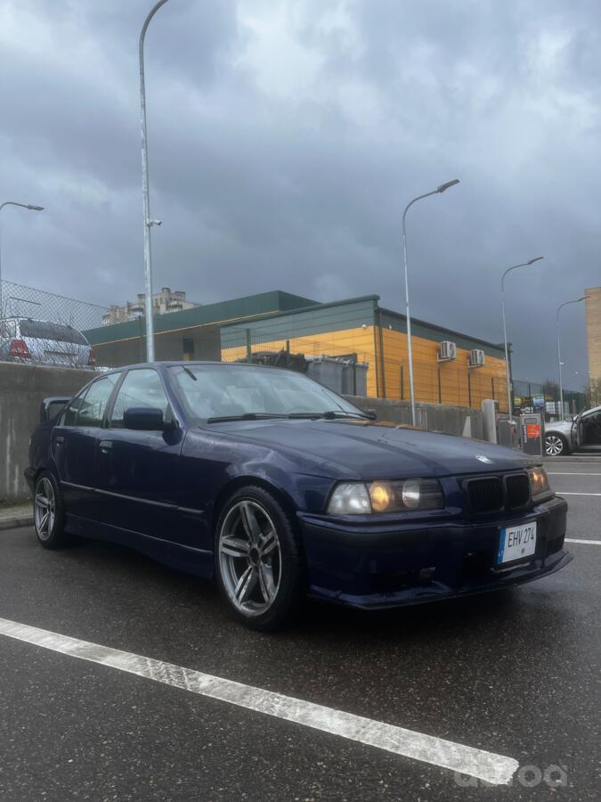 BMW 3 Series E36 Sedan