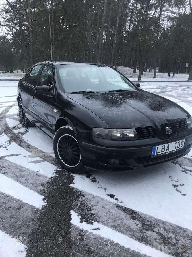 SEAT Toledo 2 generation Sedan