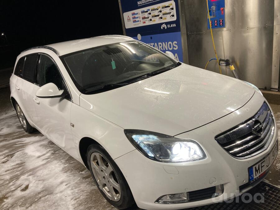 Opel Insignia A Sports Tourer wagon 5-doors