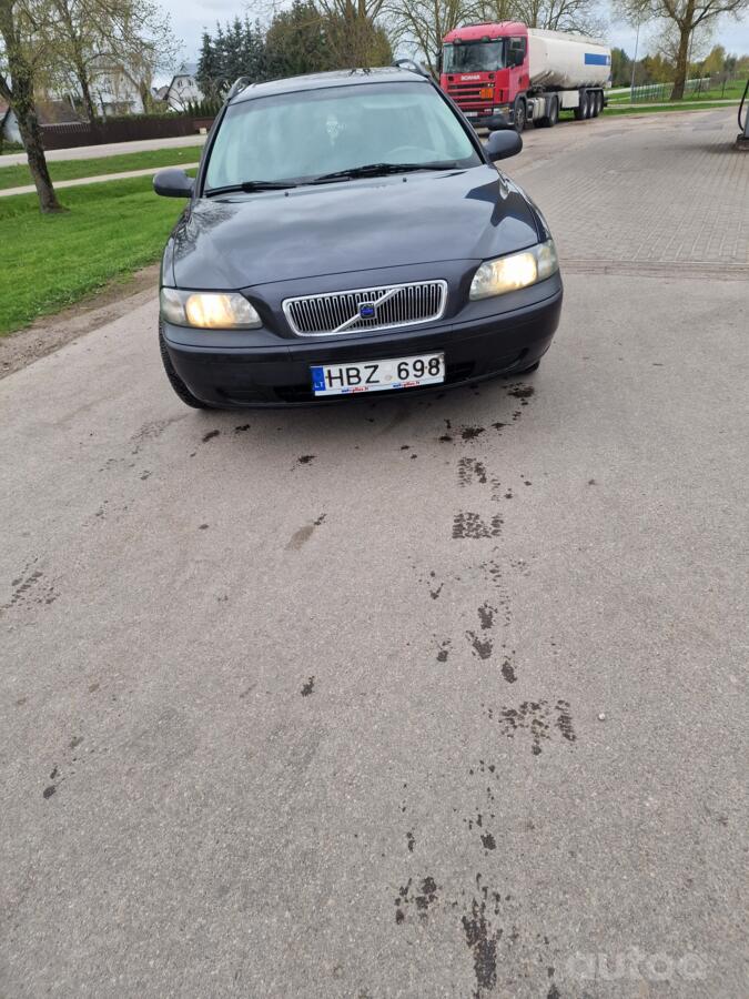 Volvo V70 1 generation wagon