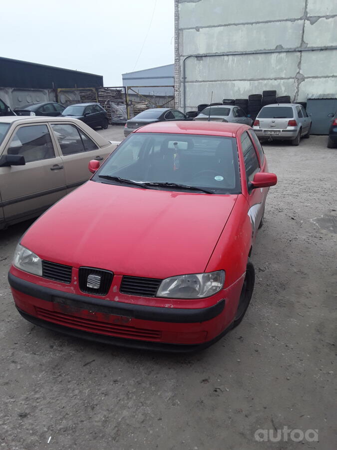 SEAT Leon 1 generation Hatchback
