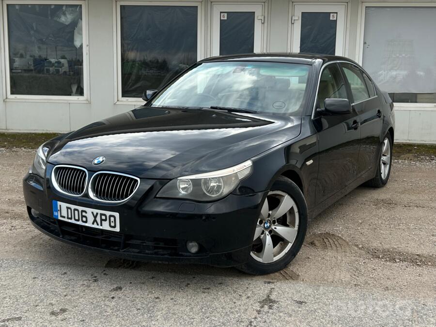 BMW 5 Series E60/E61 Sedan