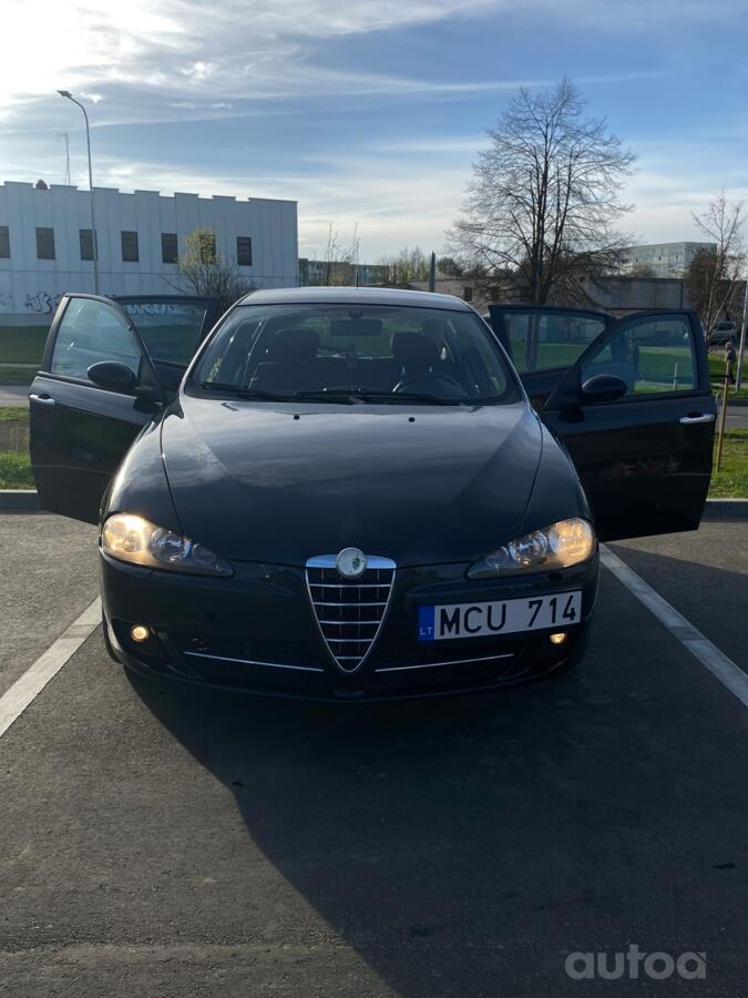 Alfa Romeo 147 2 generation Hatchback 5-doors
