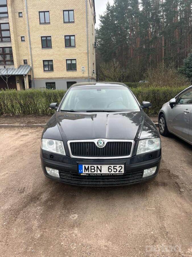 Audi A4 B9 Avant wagon 5-doors