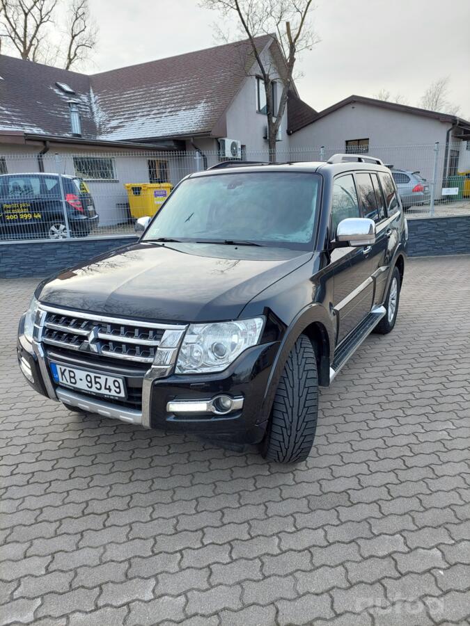 Mitsubishi Pajero 4 generation [2th restyling] SUV