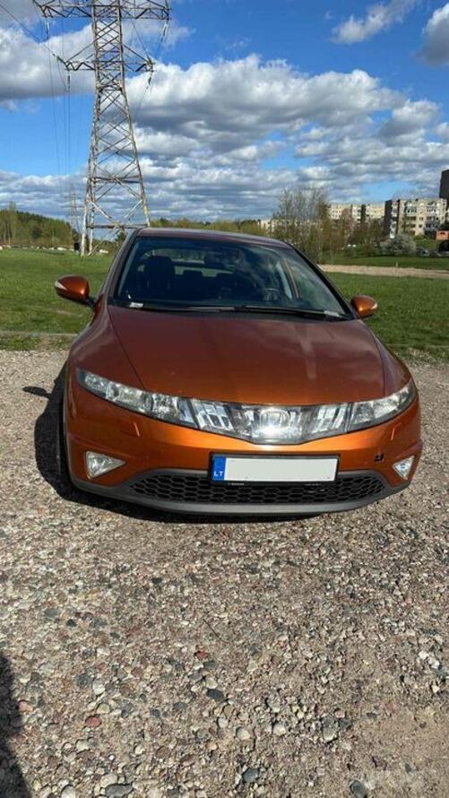 Honda Civic 8 generation Hatchback 5-doors