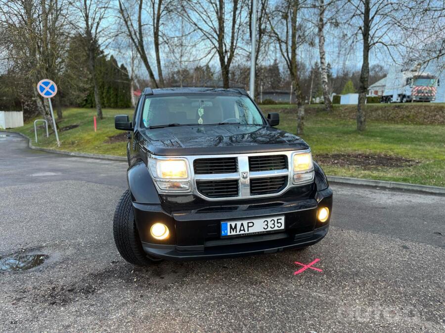 Dodge Nitro 1 generation SUV