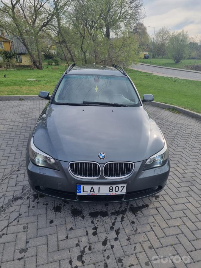 BMW 5 Series E60/E61 Touring wagon