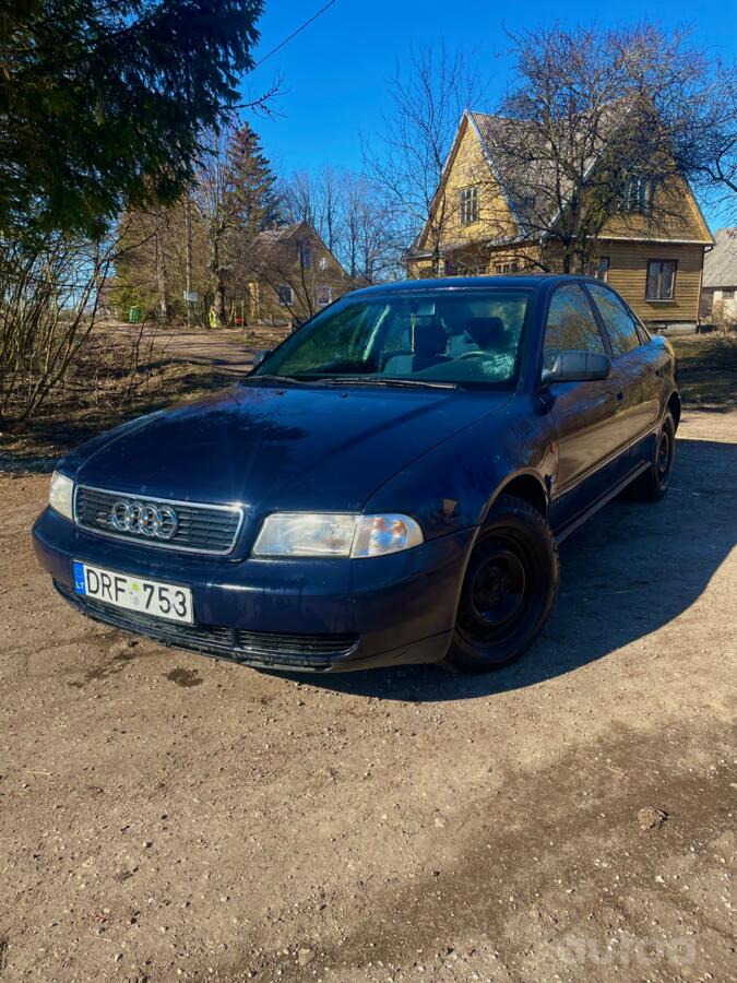 Audi A4 B5 Sedan