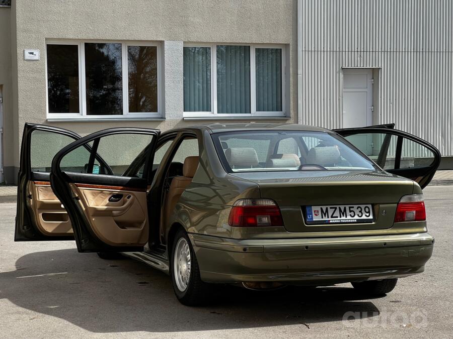 BMW 5 Series E39 Sedan 4-doors