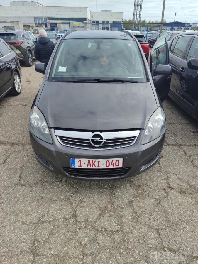 Opel Zafira B [restyling]