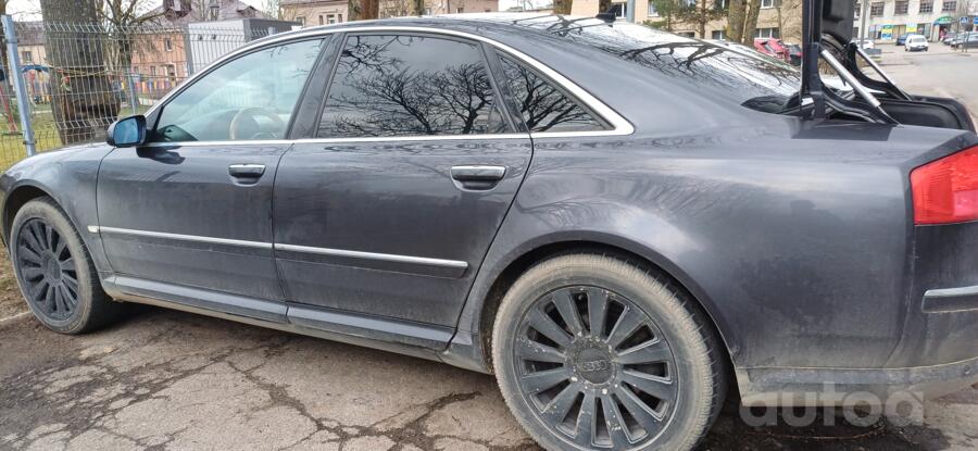 Audi A8 D3/4E Sedan