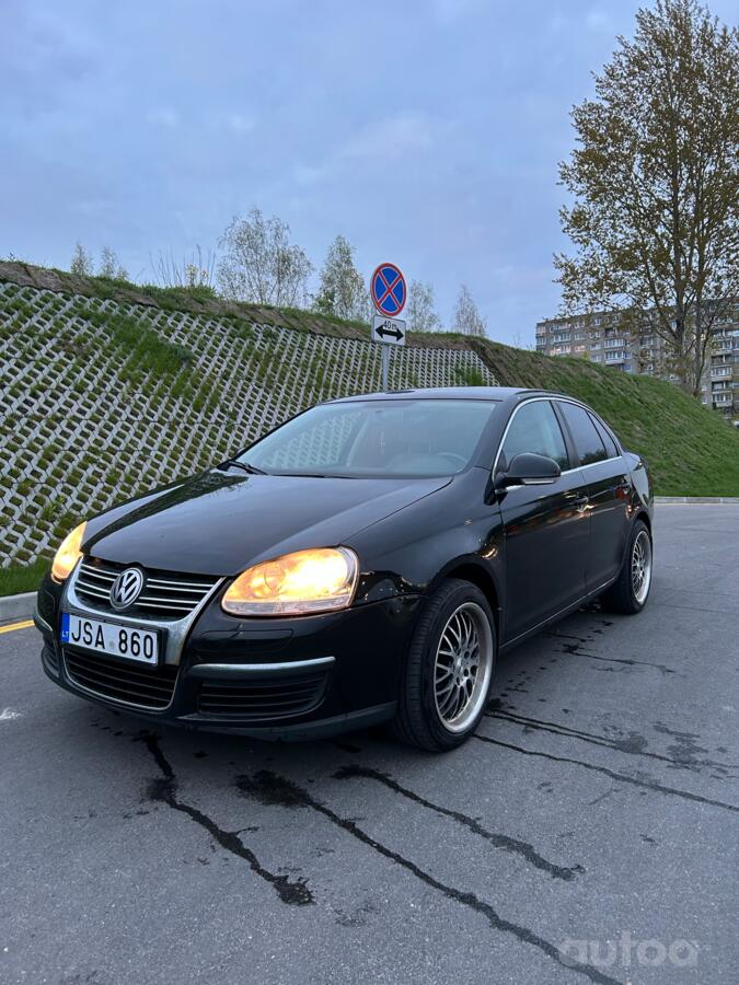 Volkswagen Jetta 5 generation Sedan 4-doors
