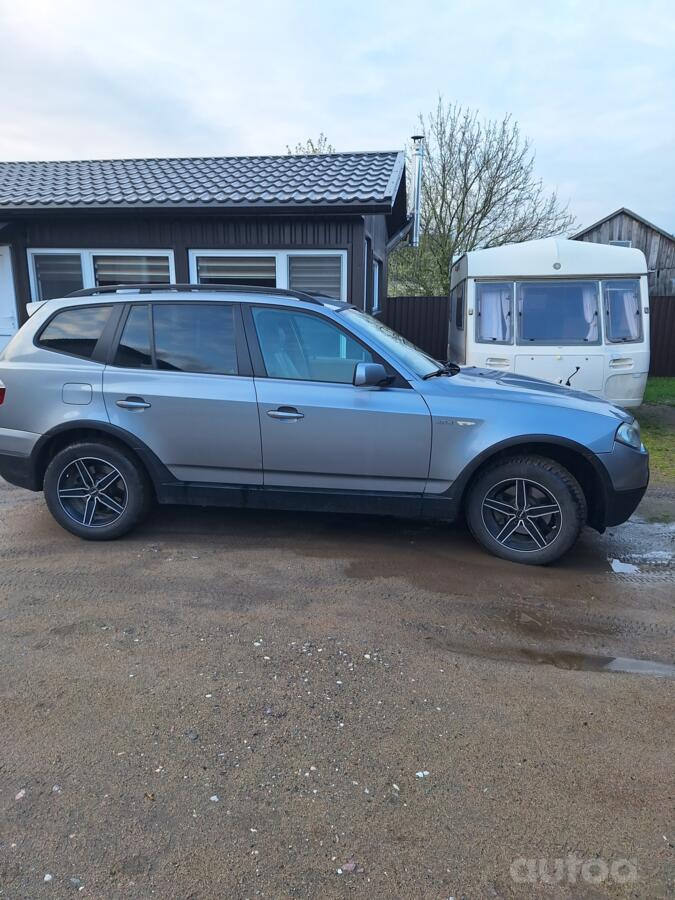 BMW X3 E83 Crossover
