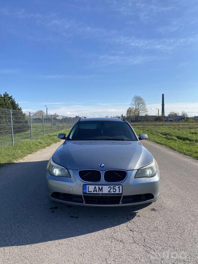 BMW 5 Series E60/E61 Touring wagon