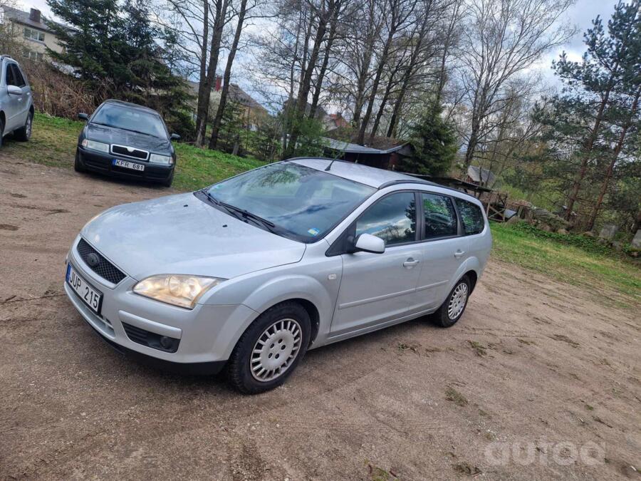 Ford Focus 2 generation wagon 5-doors