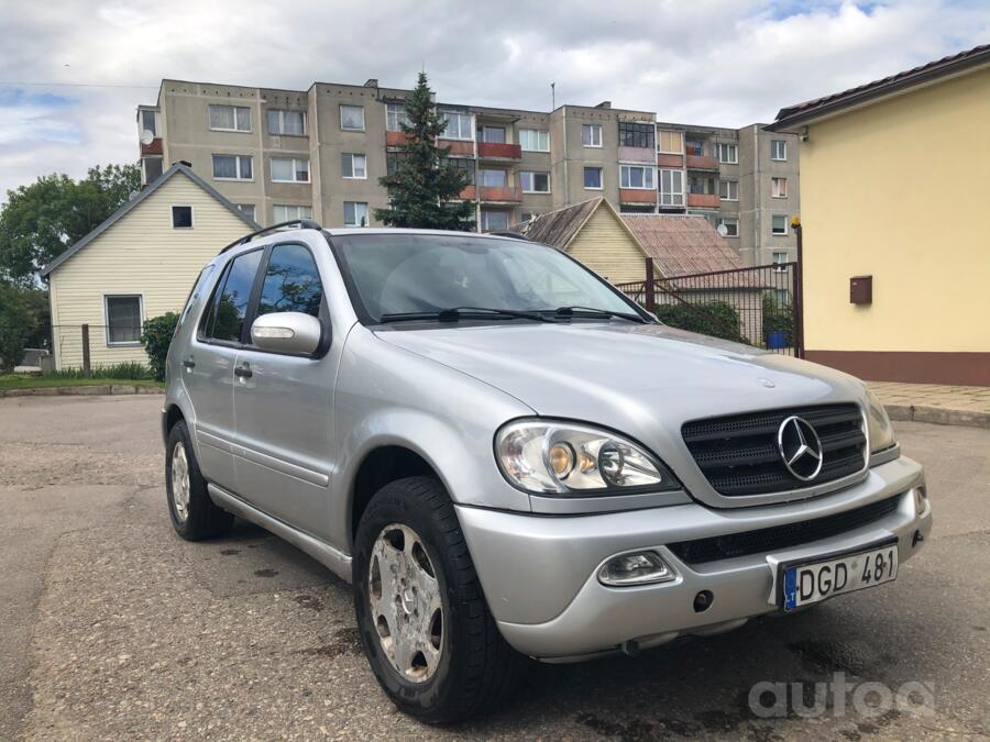 Mercedes-Benz M-Class W163 Crossover 5-doors