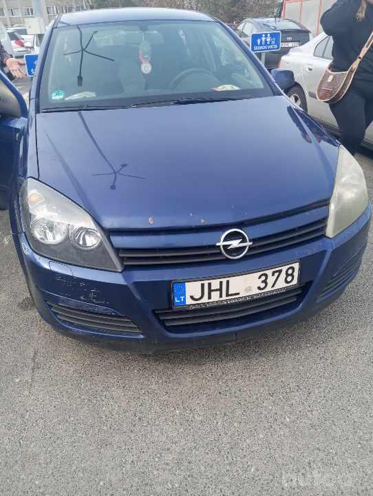 Opel Astra H Hatchback