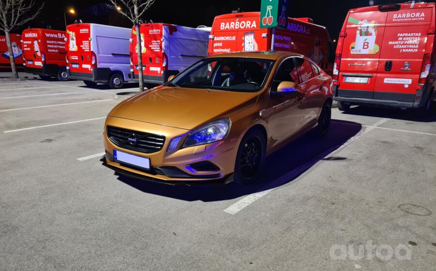 Volvo S60 2 generation Sedan