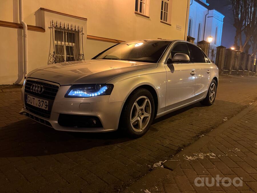Audi A4 B8/8K Sedan 4-doors