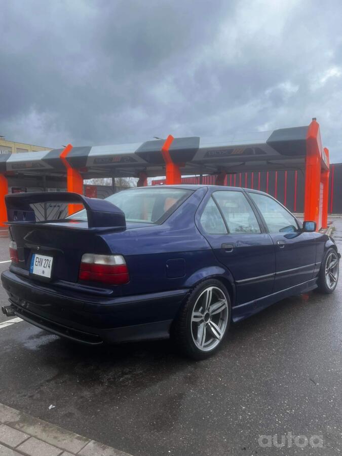 BMW 3 Series E36 Sedan