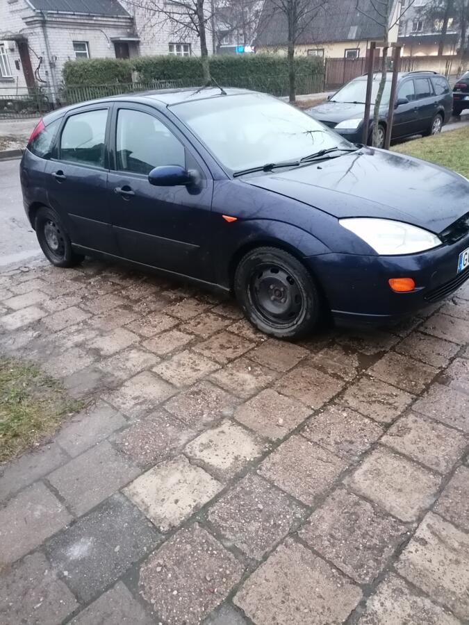 Ford Focus 1 generation Hatchback 5-doors
