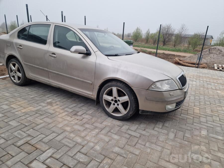 Skoda Octavia 2 generation Liftback 5-doors
