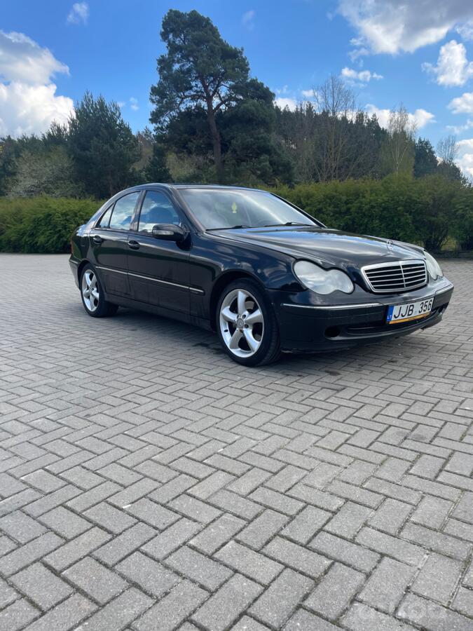 Mercedes-Benz C-Class W203/S203/CL203 Sedan