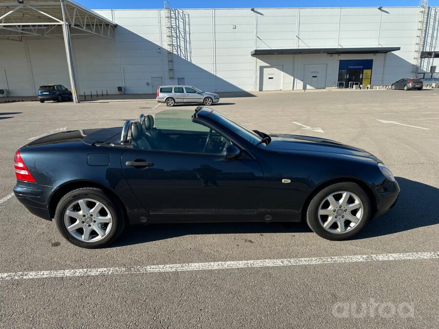 Mercedes-Benz SLK-Class R170 Roadster