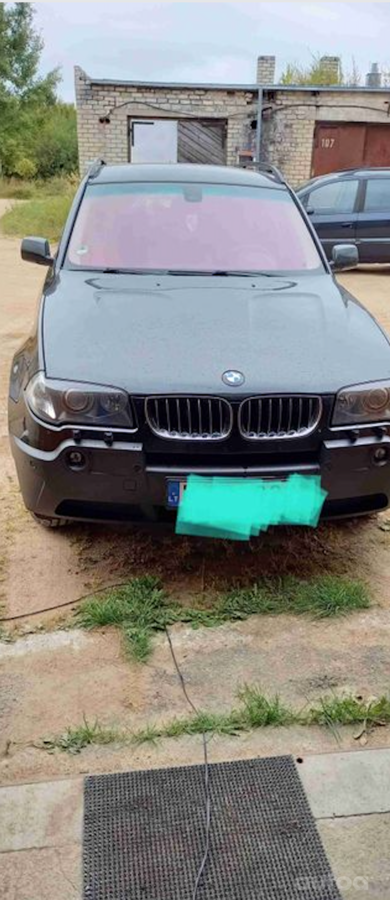 BMW X3 E83 Crossover