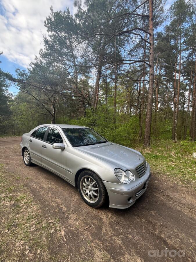 Mercedes-Benz C-Class W203/S203/CL203 [restyling] Sedan 4-doors